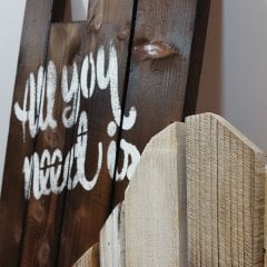 Dudaktan Kalbe Masif Ahşap duvar süsü