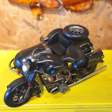 Dekoratif Metal Sepetli Motosiklet