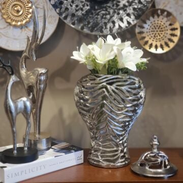 Silver Döküm Kapaklı Vazo 39cm