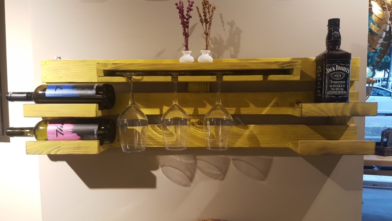 Doğal Raf Şaraplık