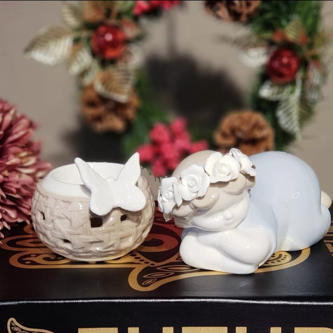 Uyuyan Melek Porselen Biblo Tekli