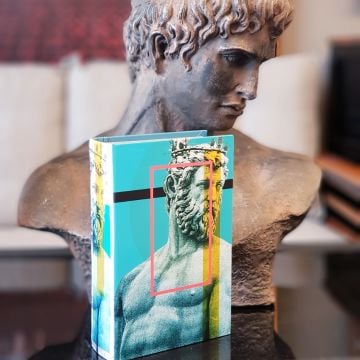 Sculpture Man Kitap Kutusu Büyük Boy