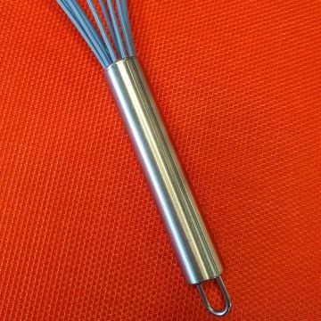 Paslanmaz Çelik Kulplu Silikon Çırpıcı Mavi 26 cm