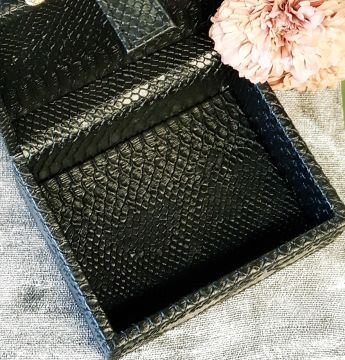 Dekoratif Deri Kaplama Yusufçuk Kutu Küçük Boy Siyah