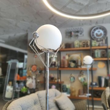 Mermer Taban Krom Ayaklı Aydınlatma