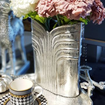 Gümüş Metal Dekoratif Küçük Vazo