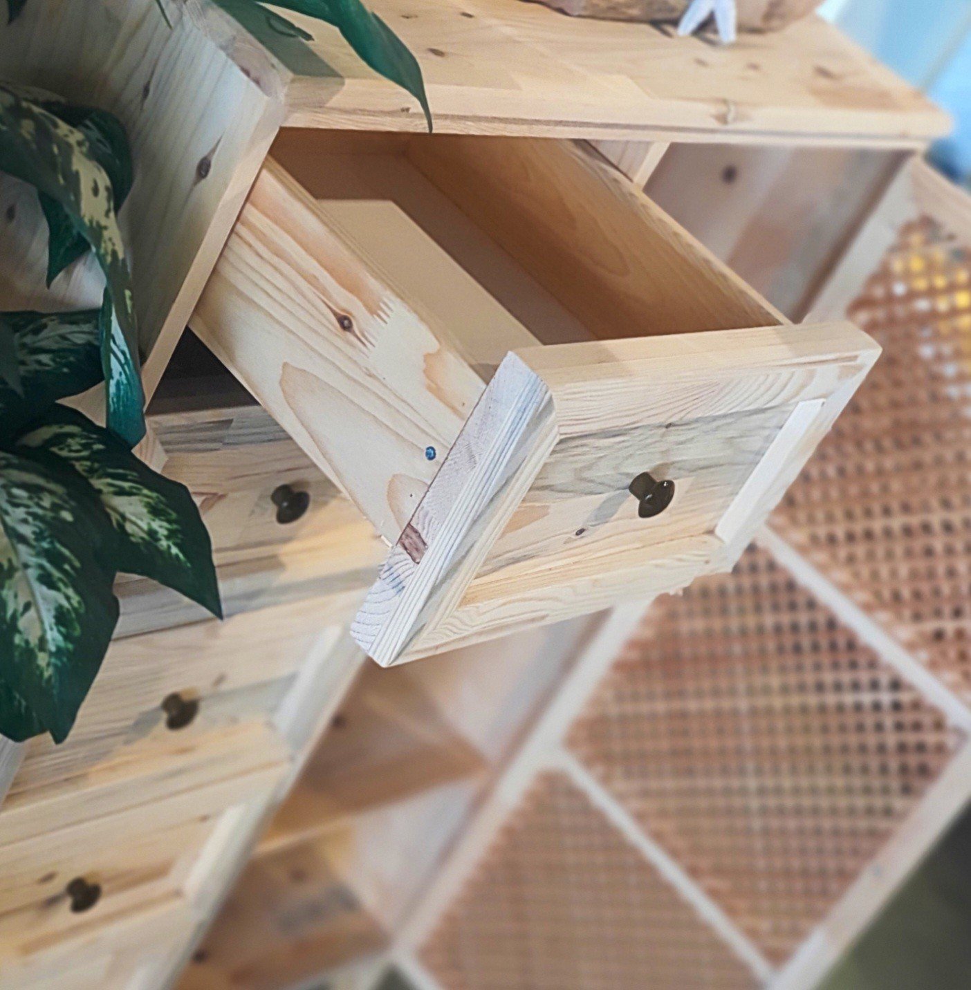 Juliet Çok Amaçlı Çekmeceli Dolap