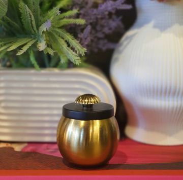 Gold&Siyah Kapaklı Metal Küp Mini Boy 8cm