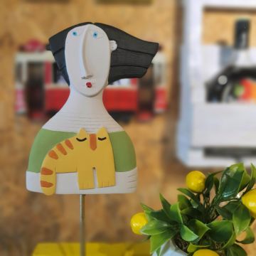 Kaideli Kedili Kadın Biblo