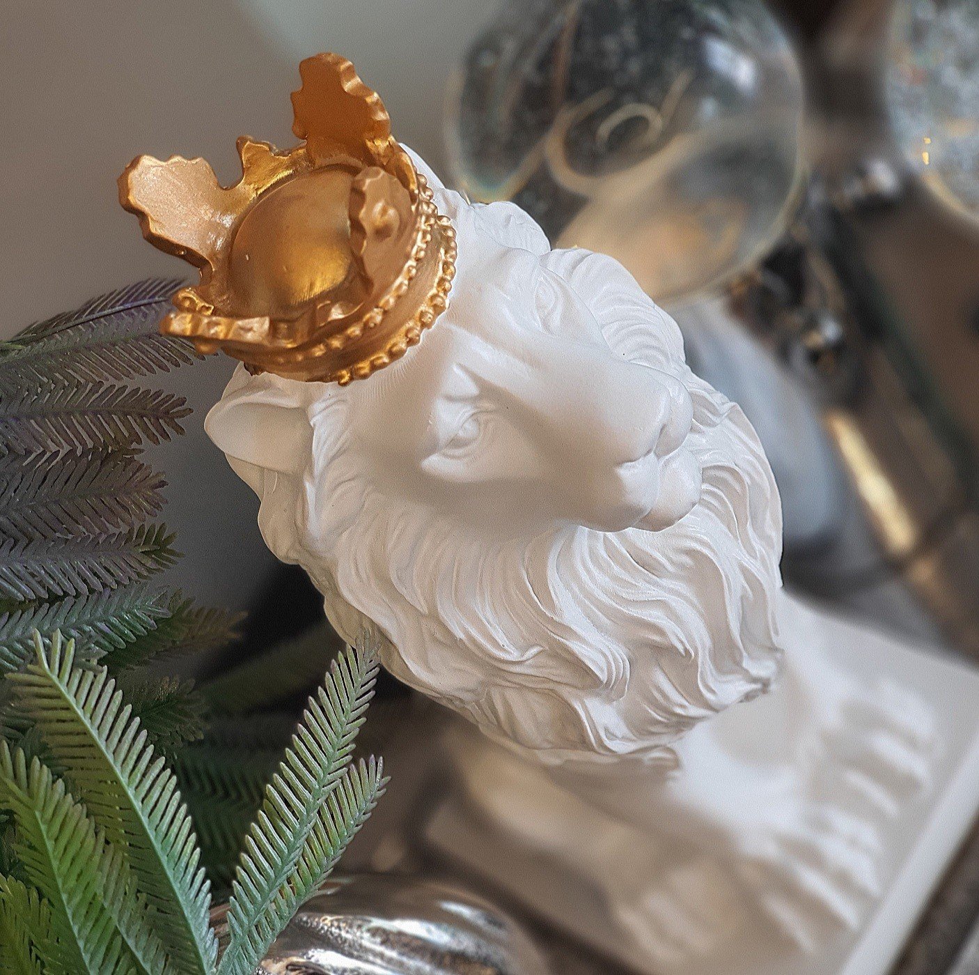 Aslan Kral Dekoratif Biblo Beyaz 22cm