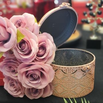 Pudra İşlemeli Metal Kuplu Kutu