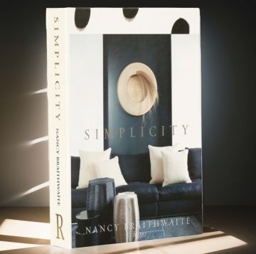 Simplicity  Açılır Dekoratif Kitap Kutusu